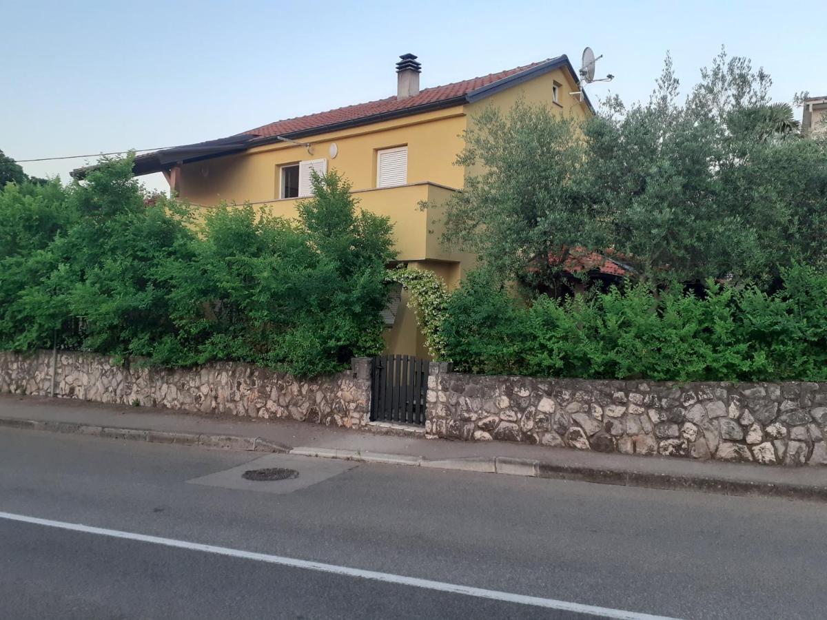 Apartmani Ljerka マリンスカ エクステリア 写真